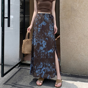 复古雪纺碎花半身裙女夏2026新款韩版高腰系带侧开叉a字包臀长裙