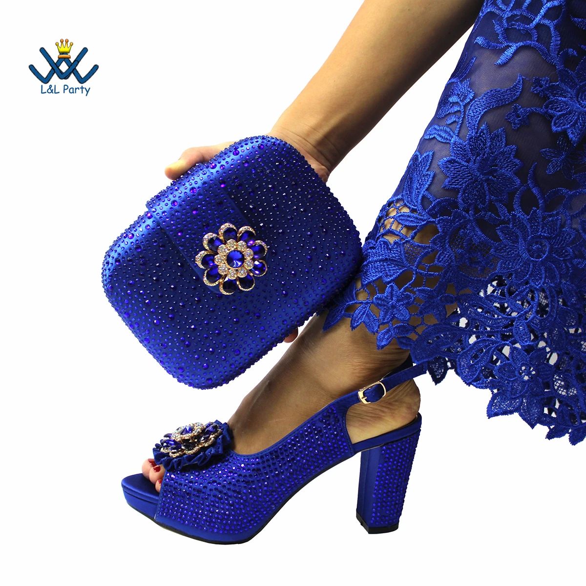 Latest African Women Shoes and Bag Set in Royal Blue New Des
