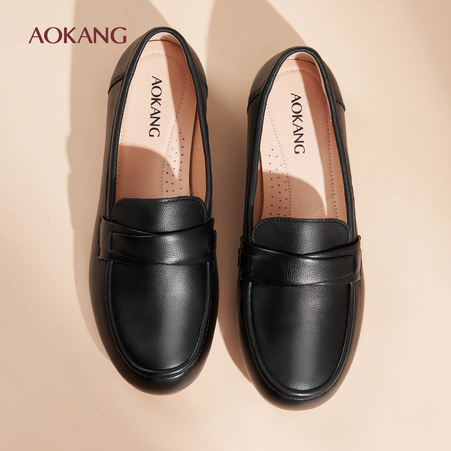 奥康 女鞋秋季真皮羊皮乐福鞋舒适百搭休闲平底一脚蹬豆豆鞋软底L