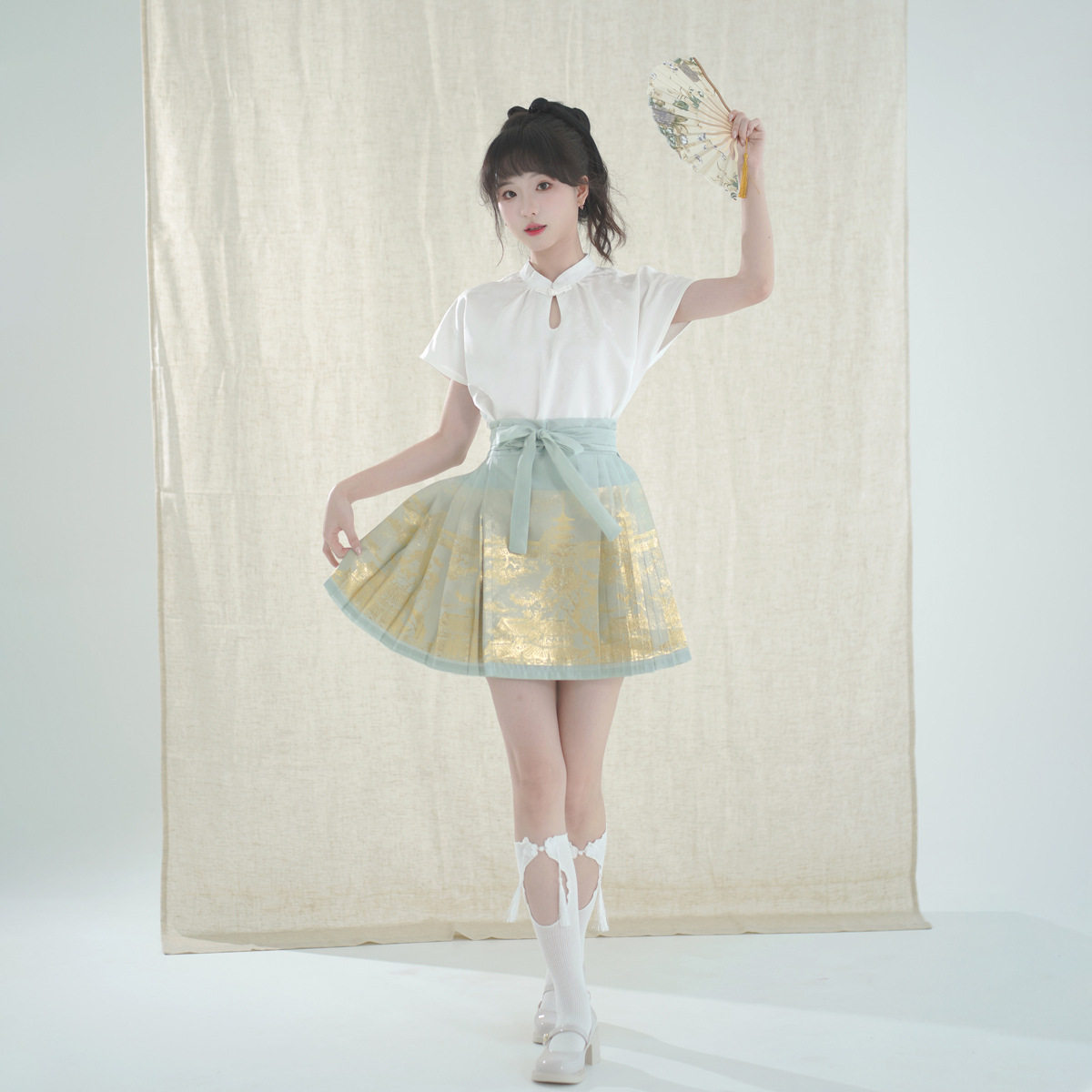 原创多景楼汉服女中国风改良汉元素新中式短款薄款马面裙8924