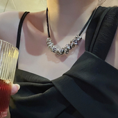 高级感冷淡风黑绳金属吊坠项链气质冷淡风短款 颈链秋冬毛衣卫衣链