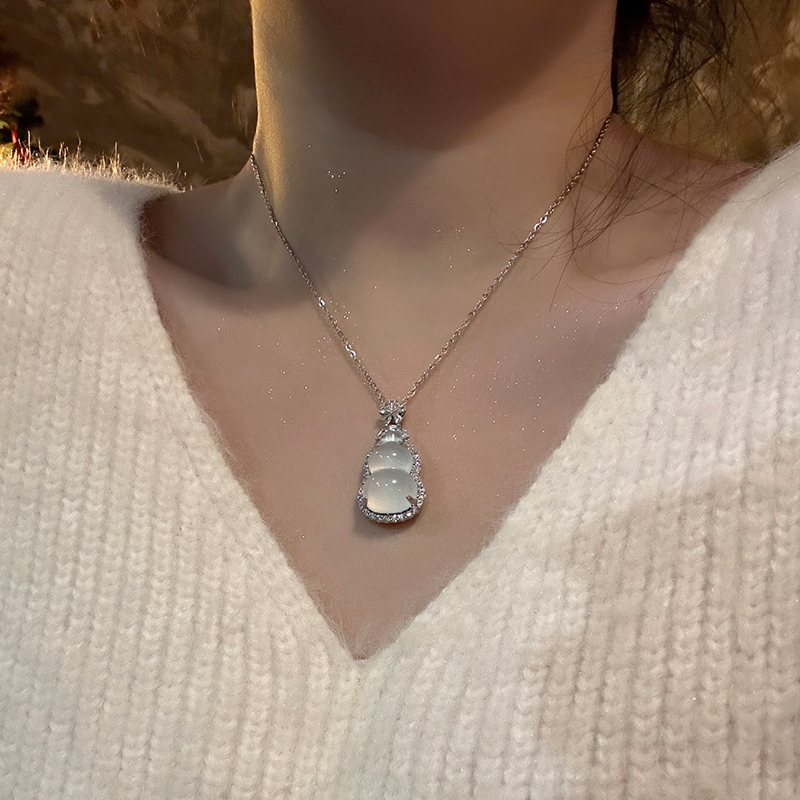 新中式冰透葫芦吊坠项链气质小众