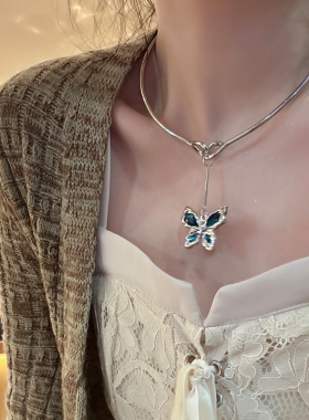 甜酷风蓝水晶蝴蝶项圈女高级感个性y2k项链ins独特choker锁骨链潮