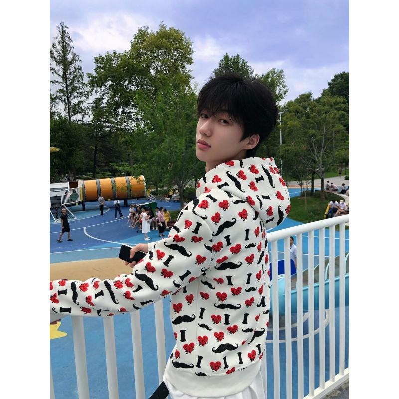 美式高街小胡子爱心满印开衫卫衣男春秋潮流痞帅休闲情侣拉链外套