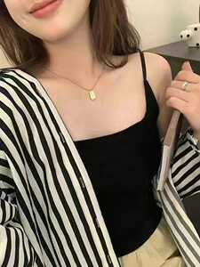 小吊带背心女内搭2024新款夏季外穿遮副乳打底带胸垫美背内衣