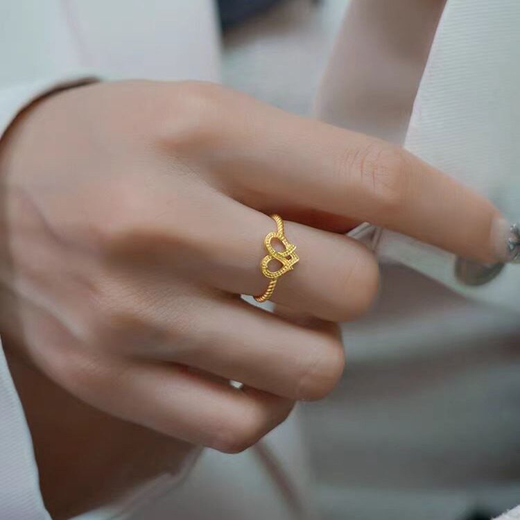 爱的印记戒指黄金色爱心扭绳活口