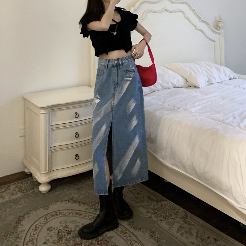 Real price ᦇ denim skirt design sense small crowdsourcing hip versatile light ripe medium long split