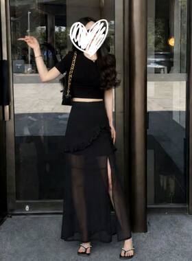 法式复古不规则荷叶边黑色半身裙女2026春夏高腰开叉网纱包臂长裙