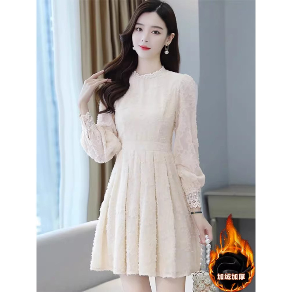蕾丝连衣裙子女装春秋冬2025年新款加绒加厚打底小个子长袖中长裙