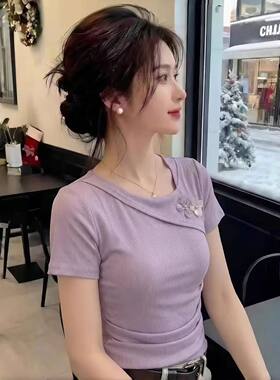 小个子浅紫色短袖t恤女设计感