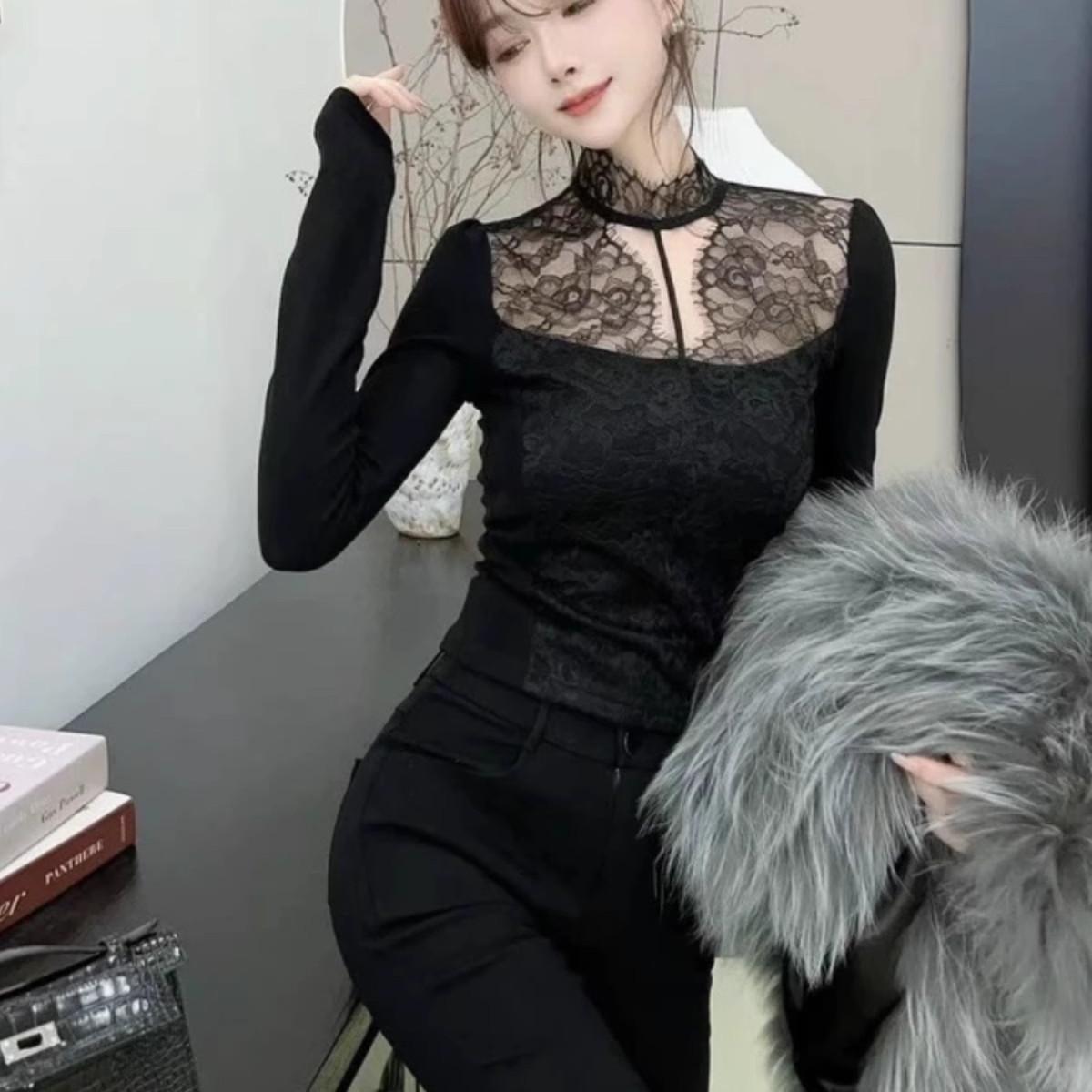 卡卡女装官方旗舰店正品纯欲风挂脖镂空蕾丝拼接上衣女加绒打底衫