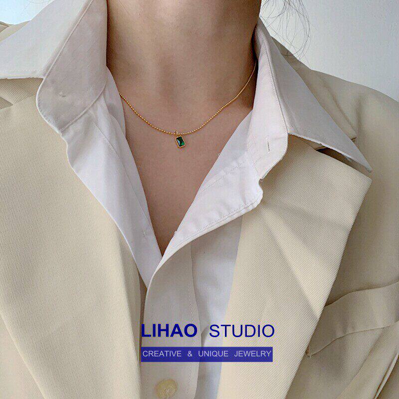 LIHAO小众复古风祖母绿钛钢吊坠项链女ins潮设计感小巧精致锁骨链
