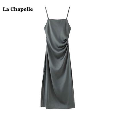 拉夏贝尔/La Chapelle夏季新款质感缎面收腰显瘦褶皱吊带连衣裙女