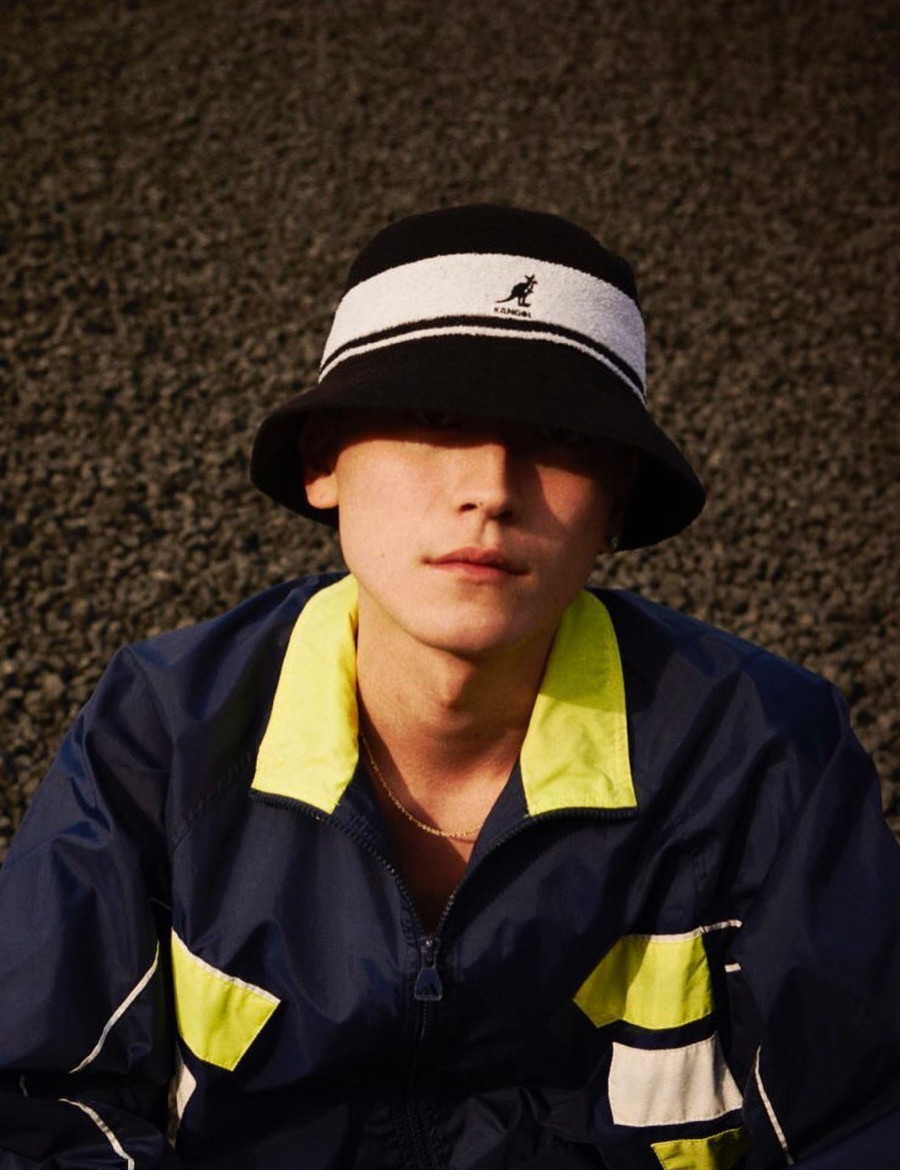 Kangol Bermuda Stripe Bucket袋鼠毛巾料平顶条