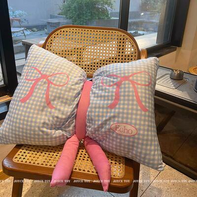 可爱蝴蝶结抱枕简约ins风客厅抱枕网红少女沙发靠枕卧室靠背床上