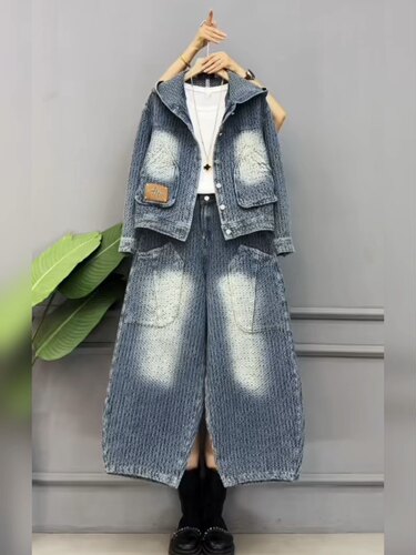 早秋复古做旧牛仔肌理泡泡连帽外套 +休闲渐变阔腿灯笼裤套装8221