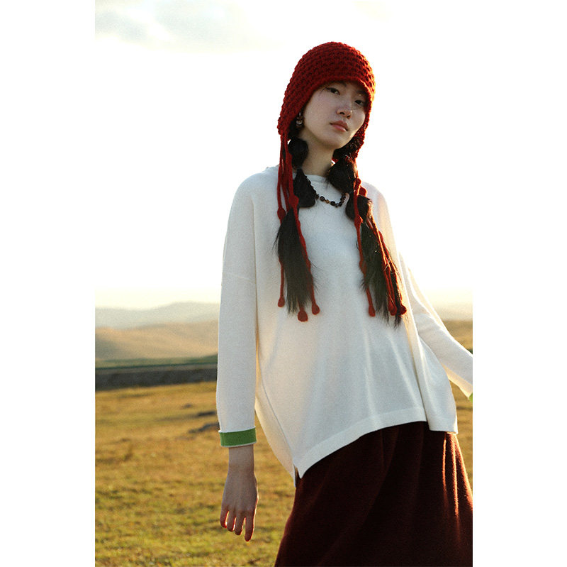 【无龄】云栖橪  极简主义纯羊绒撞色边开叉圆领套头衫 遮肉显瘦,女装/女士精品,羊绒衫,淘宝优惠券,粉丝福利购,淘宝优惠卷