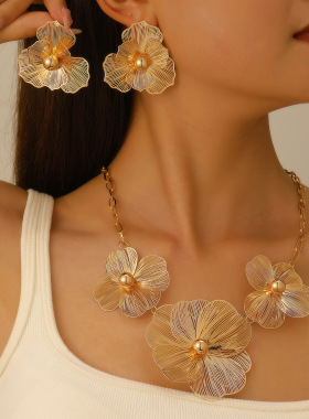 Golden Flower Jewelry Set时尚优雅ins风格金色花朵耳环项链套装