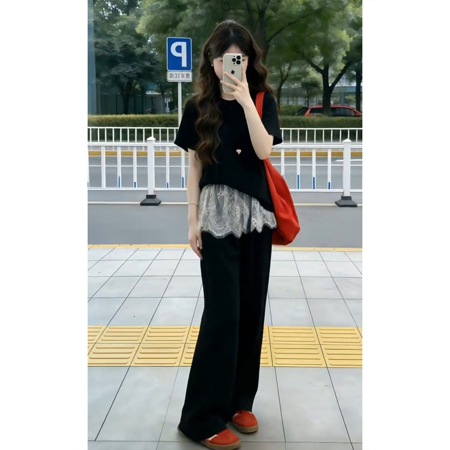 韩系巨好看穿搭一整套2026新款灰色短袖上衣女夏季阔腿裤两件套装