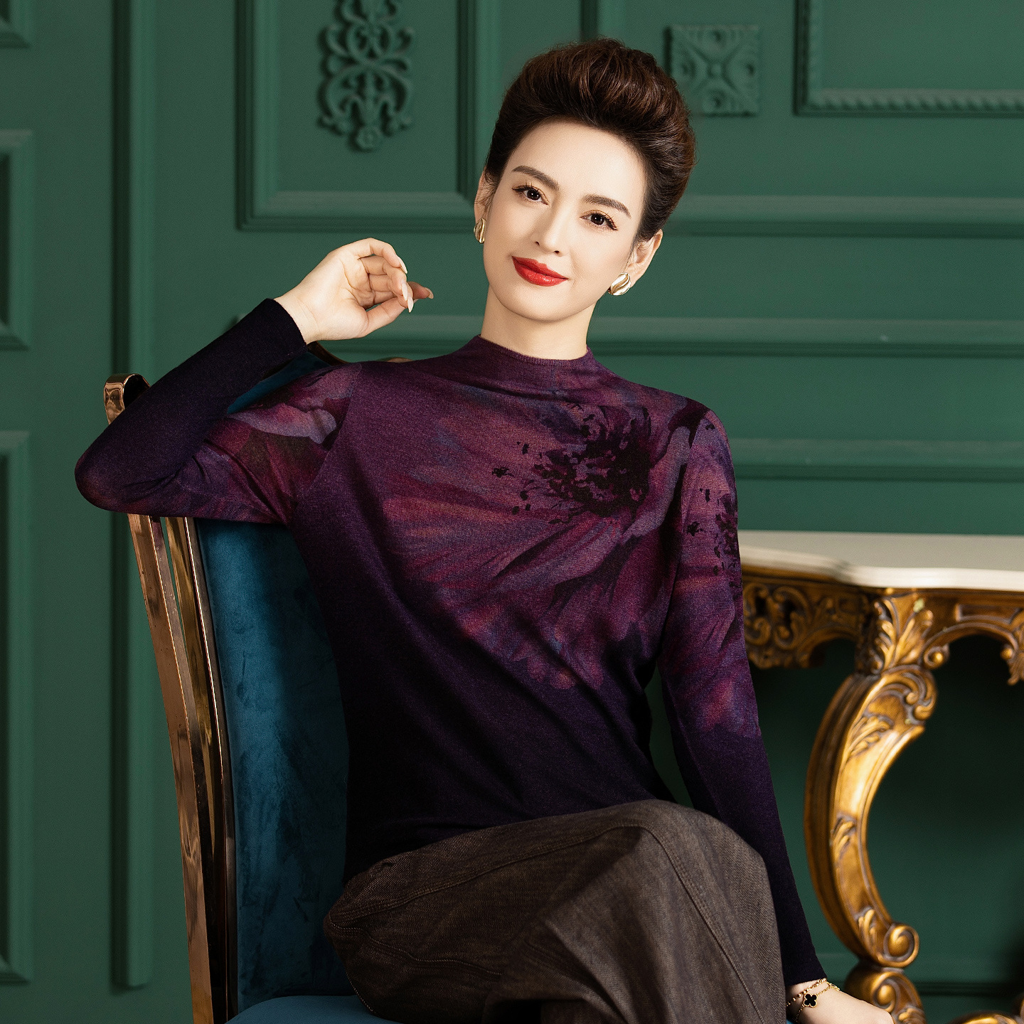 妈妈秋冬水溶羊毛针织衫打底上衣