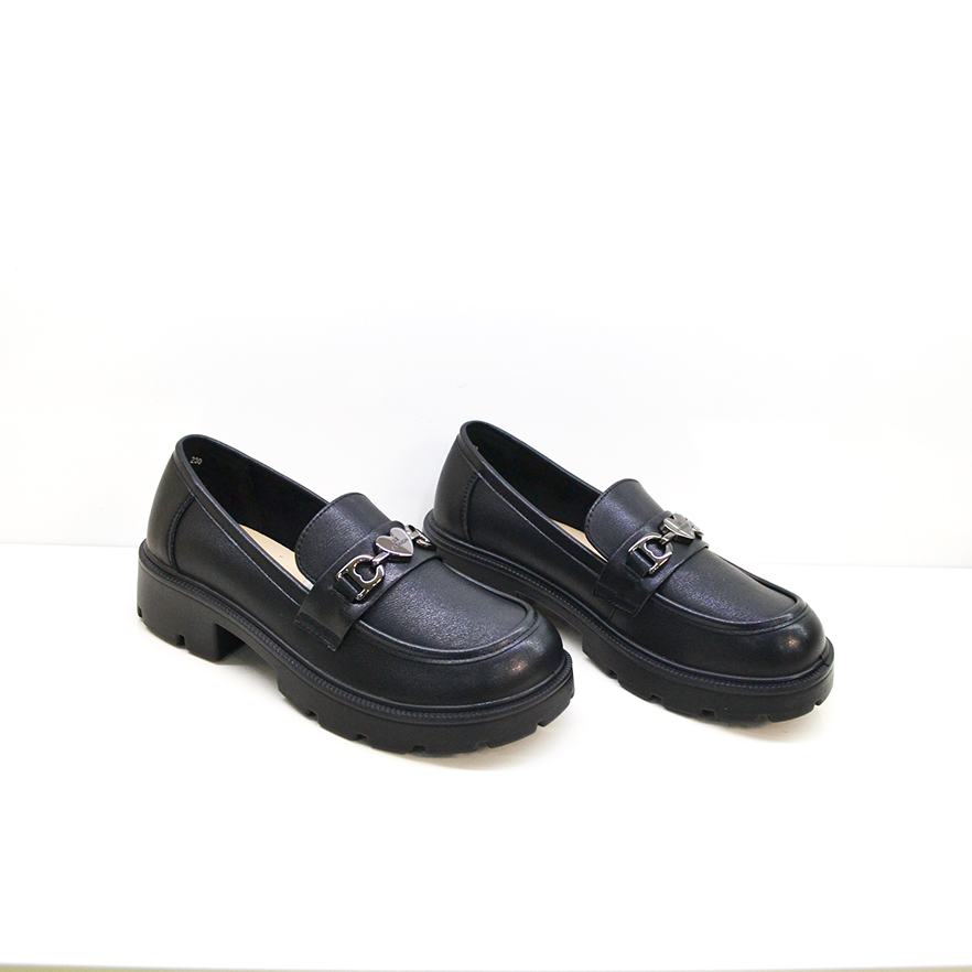 冰洁真皮圆头软底乐福鞋单鞋女