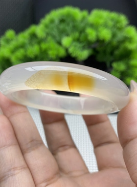 马达加斯加高冰飘花海洋玉髓手镯
