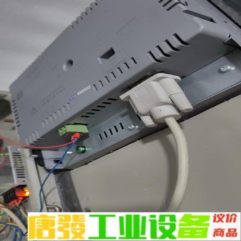 拆回来一个西门子控制箱，内里西门子触摸屏6AV66 维修询价