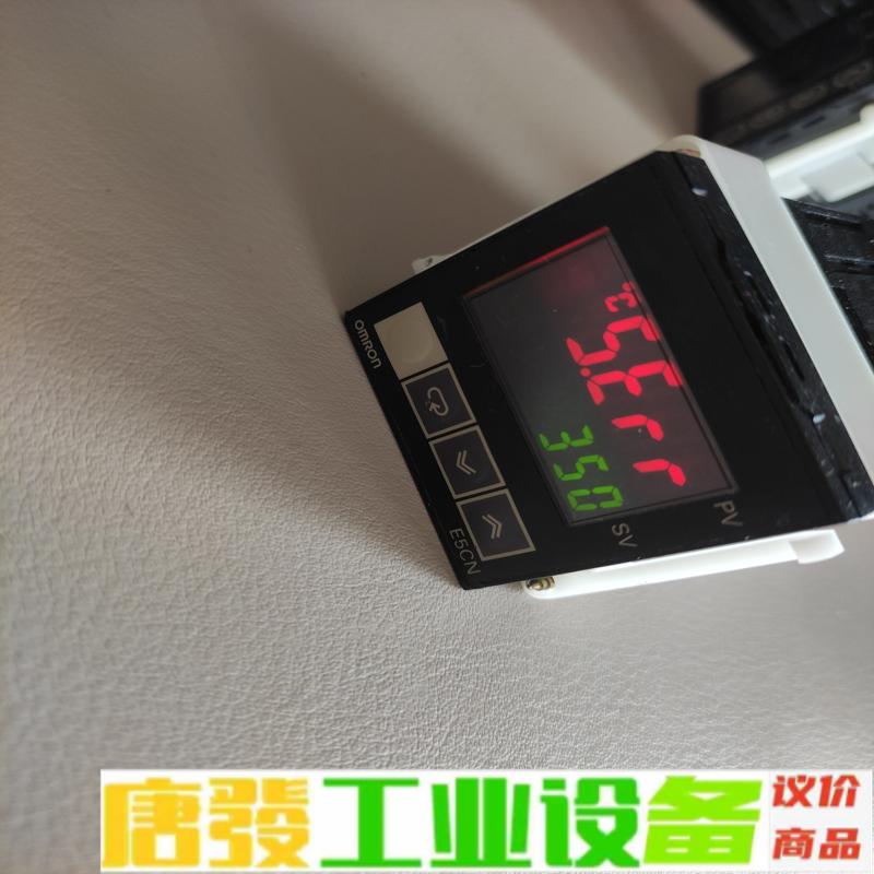 欧姆龙温控器E5CN-Q2HBTC，有3个，都通电 维修询价