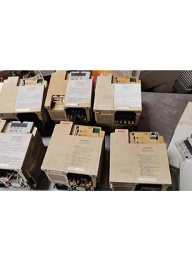 三菱变频器FRE5402.2KCHT分别型号 实物咨询维修