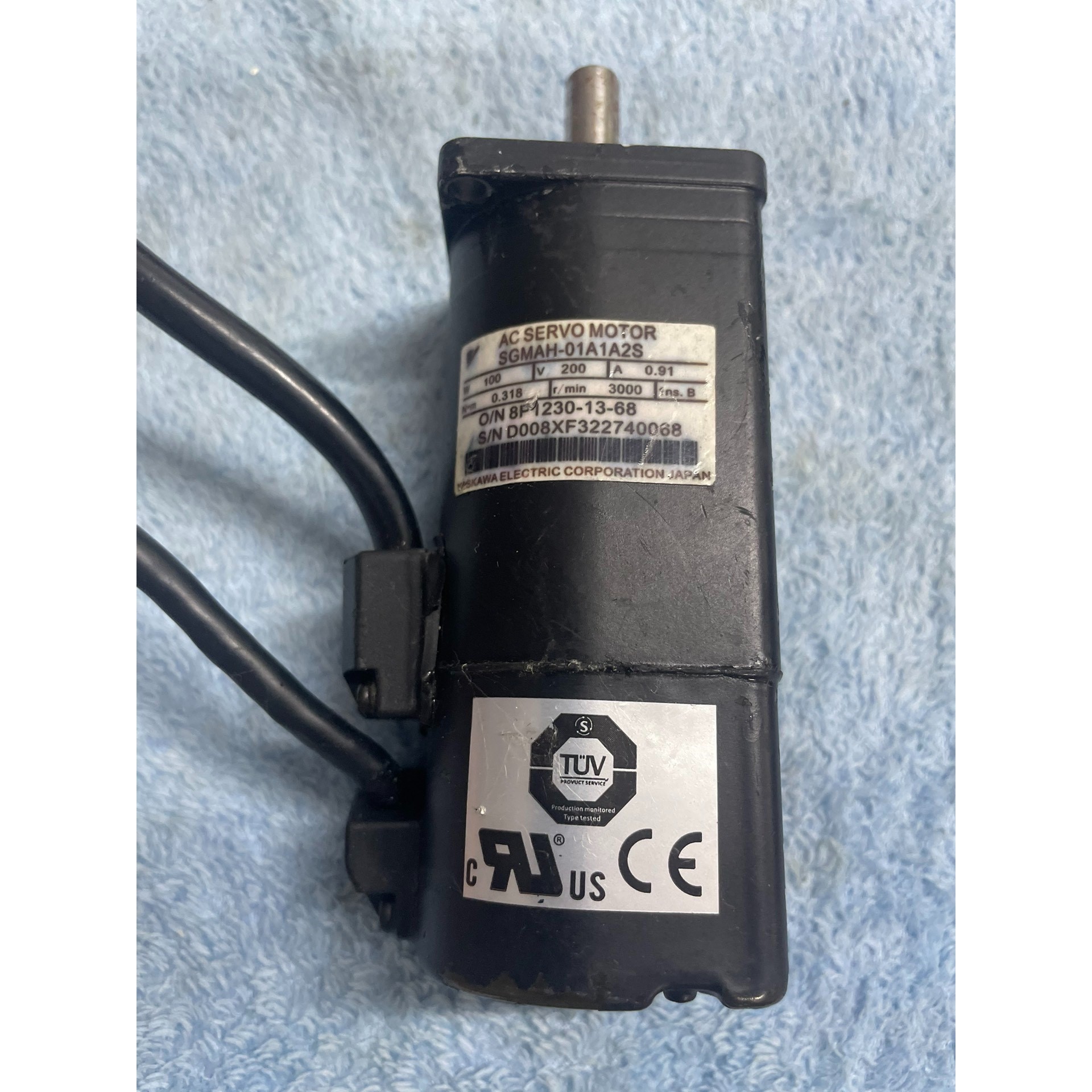 安川电机SGMAH-01A1A2S 原装 实物拍摄 成色咨询维修咨询维修