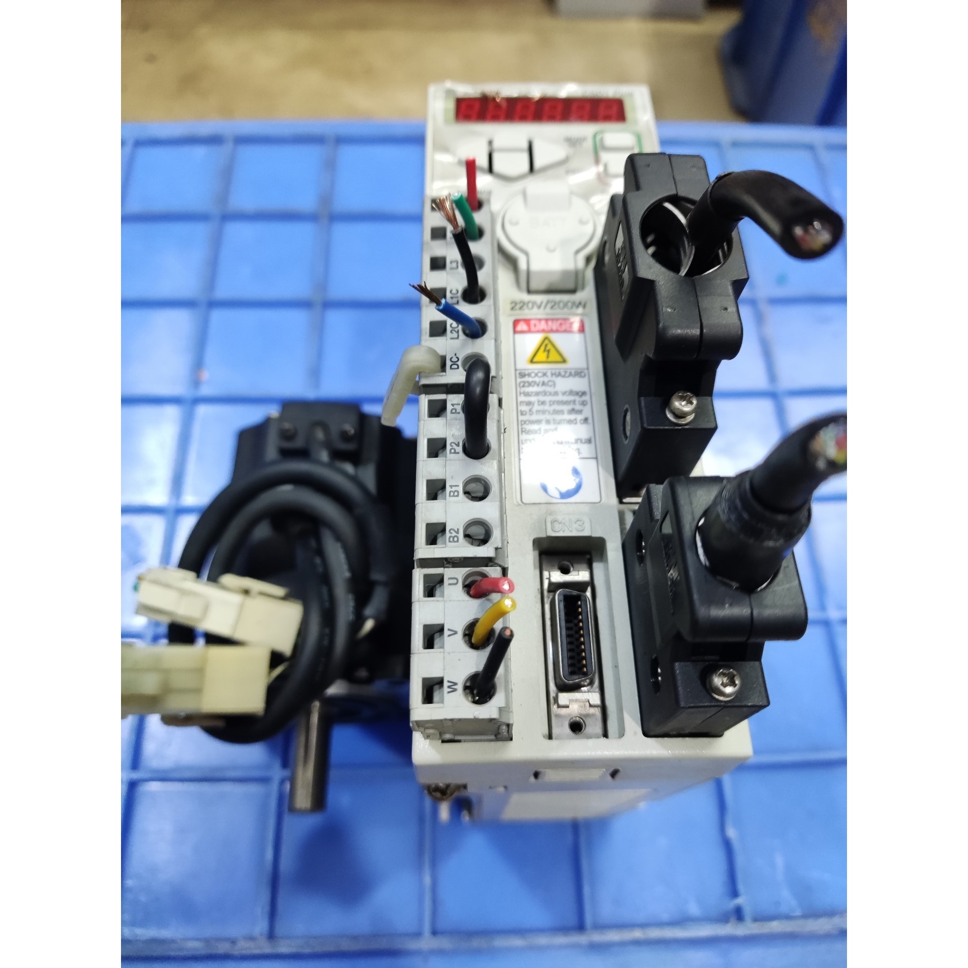 AB伺服 驱动器2003-CSD3-02BX2 ,电机没有标咨询维修咨询维修
