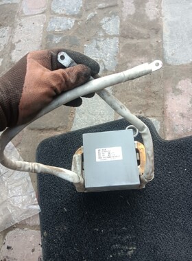 英威腾GD3045千瓦变频电抗器型号DCL180A020咨询维修