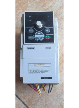 四方变频器E5502S0004220V单相1.1KVA咨询维修咨询维修