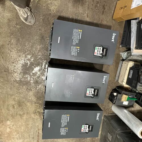 英威腾GD300变频器37KW实物拍摄有划痕内部漂咨询维修