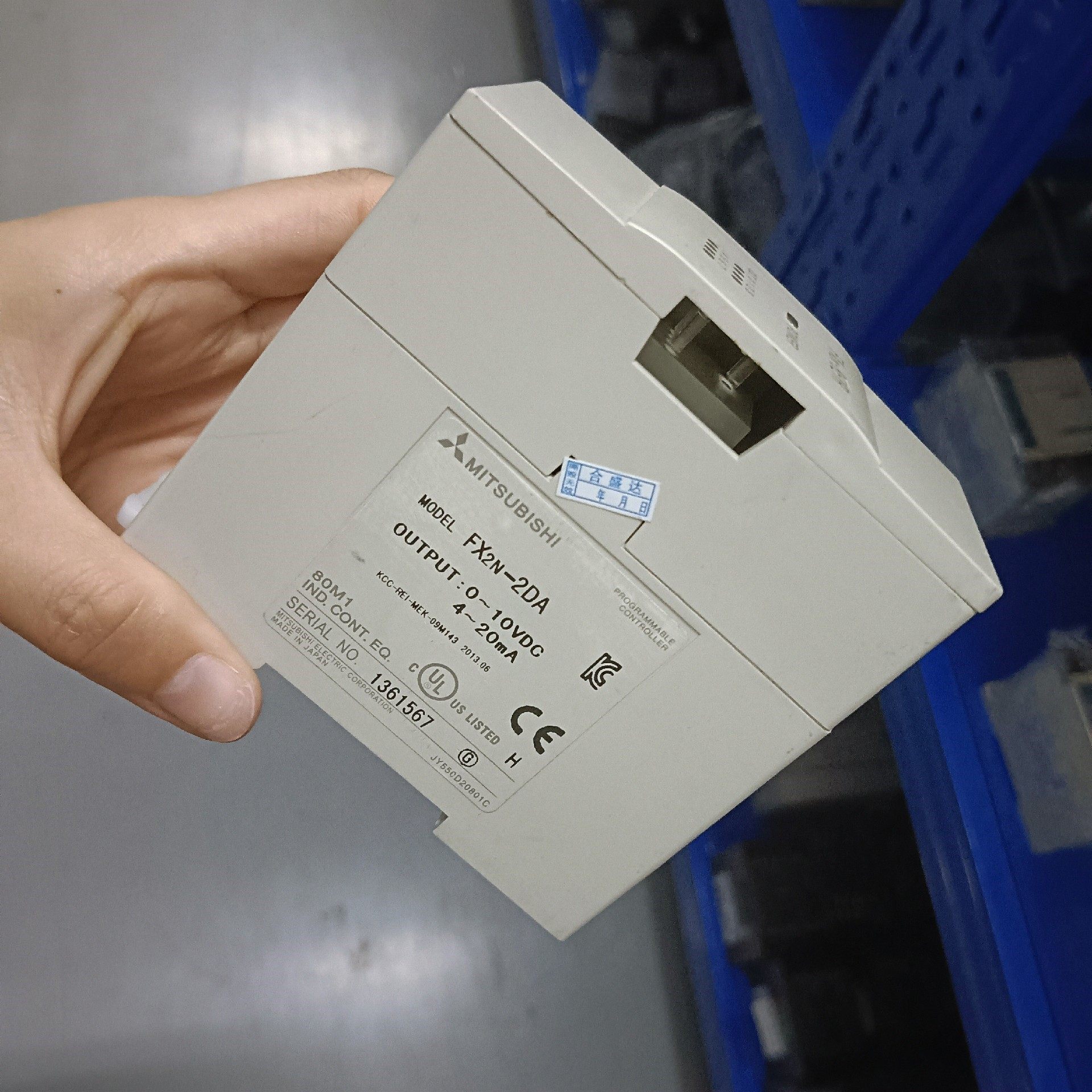 三菱 模块FX2N2DA 实拍图  包好包邮咨询维修咨询维修