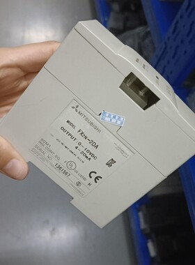 三菱 模块FX2N2DA 实拍图  包好包邮咨询维修咨询维修
