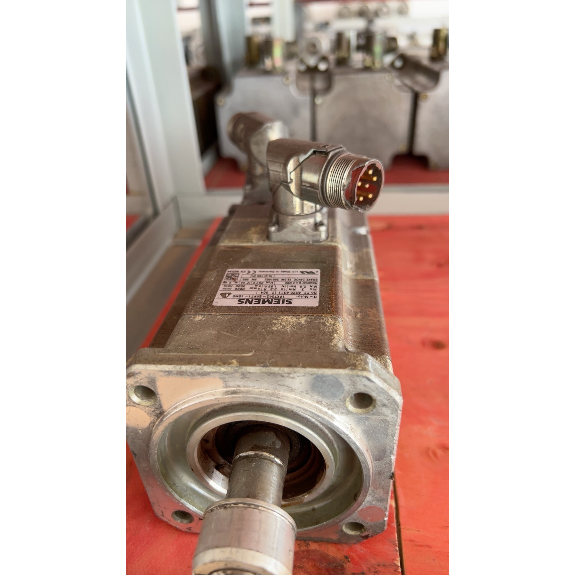 1fk7042-5af71-1sh0  西门子伺服电机 原装咨询维修咨询维修