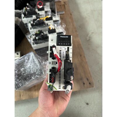 松下a6驱动器MCDLT35SM011 MCDLN35BL咨询维修