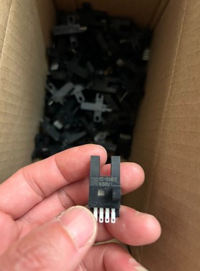 欧姆龙全新原装的光电开关EESX672咨询维修