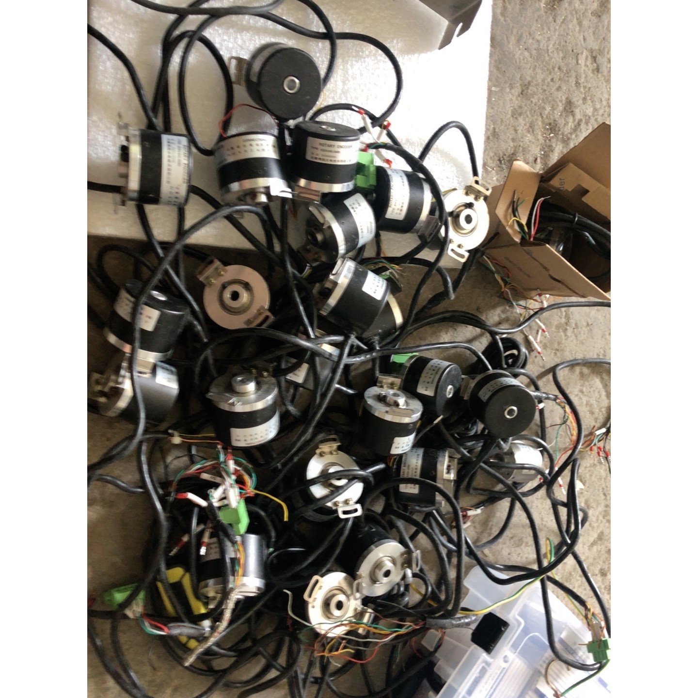 编码器BC50T8-G1M1L-5000BM数量23个一样型咨询维修咨询维修