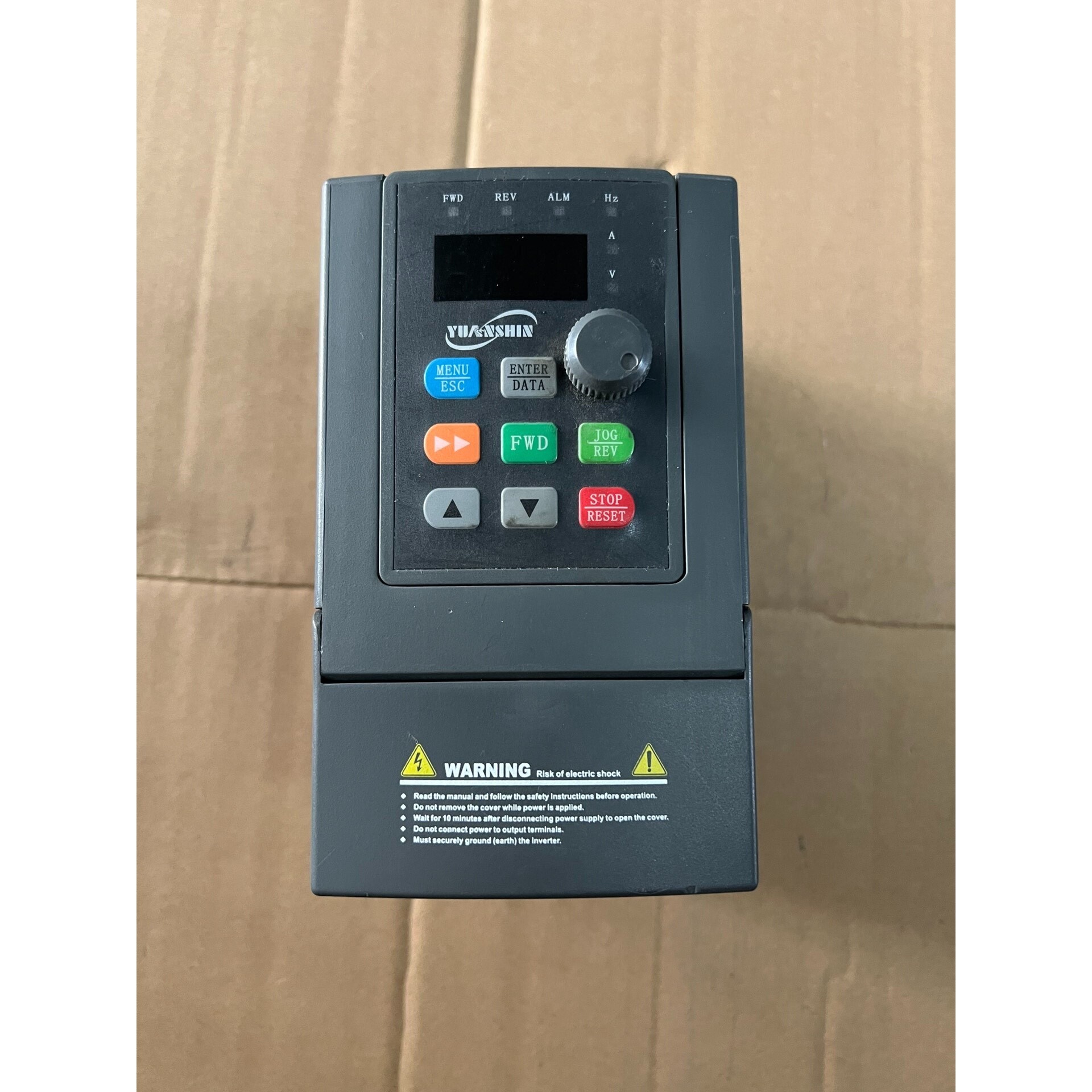 YX3000-2S0015G 源信变频器1.5KW 单相22咨询维修咨询维修