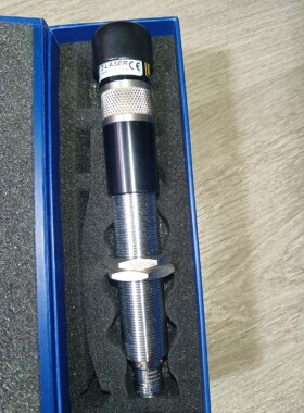 z laser光纤激光器全新的一个,型号zm18gf098咨询维修咨询维修