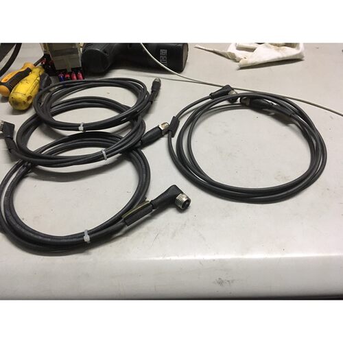 库存正品巴鲁夫BCM425M4143A304PXO咨询维修咨询维修