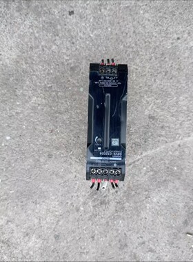 欧姆龙电源S8VKC12024成色轻微使用痕迹正常使用咨询维修