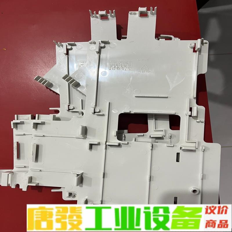 ABBACS800变频器 R7 R8尺寸 塑料安装 维修询价