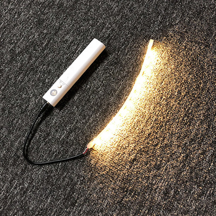 感应led灯带长条形灯条电池灯橱柜灯柜底灯衣柜床头床下电脑桌灯