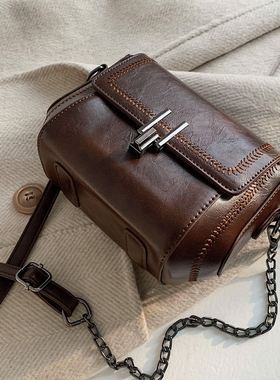 ins超火复古包小包包女2025新款潮韩系百搭质感斜挎包时尚小方包