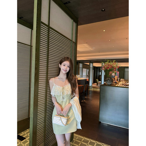若语定制 晨雾少女 anya同款蕾丝拼接绒感连衣裙纯欲性感气质吊带
