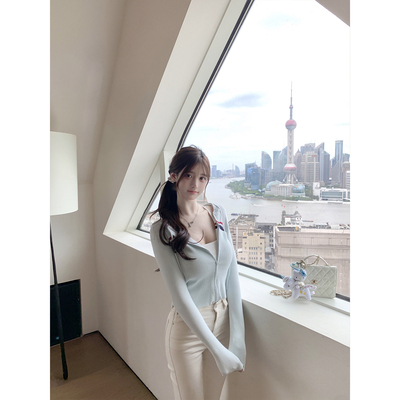 若语定制 ins韩系欧尼 定染冰蓝条纹拉链开衫纯欲气质长袖上衣秋