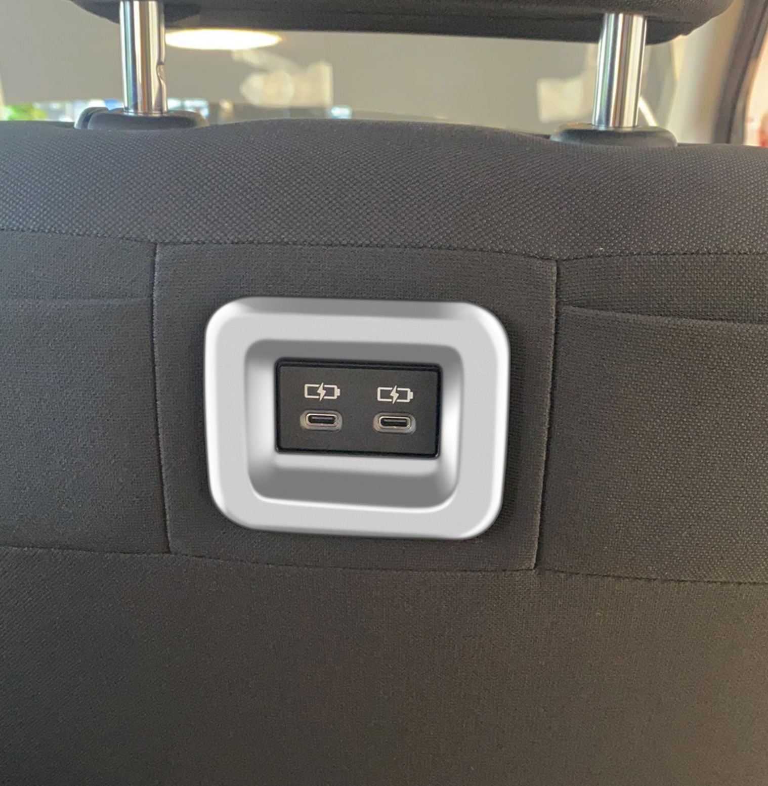 适用于22款丰田SIENTA 右驾座椅后按键框碳纤纹中间键圈亮黑装饰